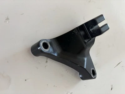 07-08 Soporte de montaje de cable de embrague Kawasaki Ninja ZX6r  Foto 1 de 3