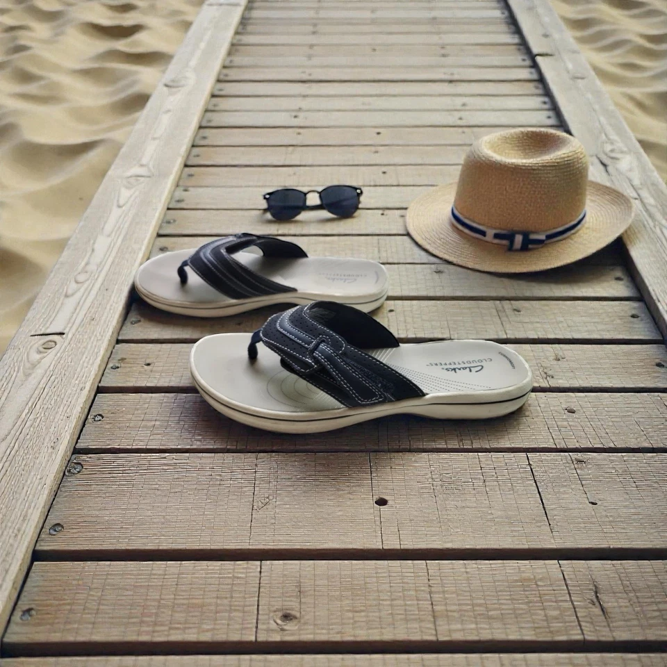 Sandalias de Tanga Ajustables Clarks Cloudsteppers Para Mujer Talla 10 Azul Marino Suave Cojín Foto 1 de 4