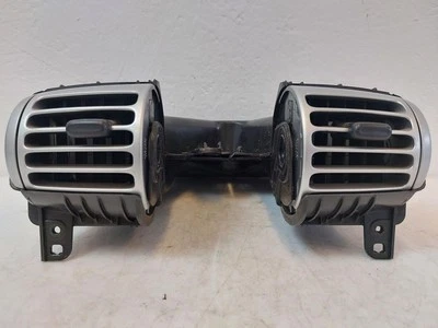 Smart 451 fortwo Luftdüse Luftdusche Lüftung vorn mitte links und rechts silber - Bild 1 von 4