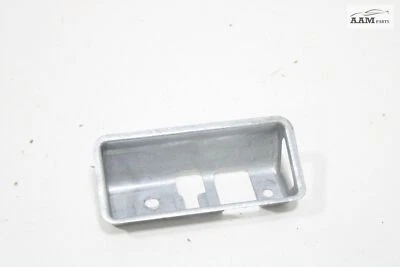 AUDI A6 C7 2012-2018 MALETERO ASA DE LIBERACIÓN SOPORTE CÁMARA VISIÓN TRASERA SOPORTE OEM Foto 1 de 4