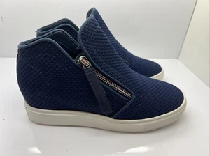 Steve Madden Women's Click Sneaker 6.5M, Navy - Picture 1 of 7