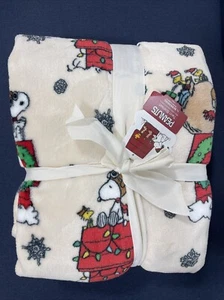 TWIN Snoopy RED BARRON Peanuts Blanket Christmas 60x90" WINTER Throw Woodstock - Picture 1 of 3