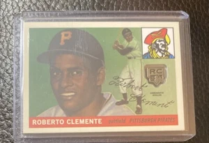 2020 Topps Series 1 Roberto Clemente Rookie Retrospective Logo Medallion #RCR-RO - Picture 1 of 2