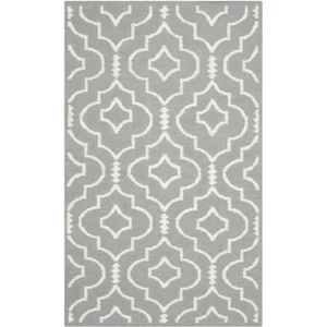 SAFAVIEH Dhurries DHU637B Handwoven Grey / Ivory Rug - Picture 1 of 22