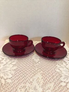 Vintage Anchor Hocking-Royal Ruby Red-Tazza da tè e piattino-Set di 2 - Foto 1 di 7