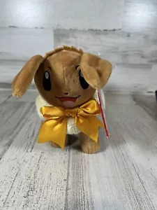 Pokémon Plush Eevee w/ Yellow Bow - Winter Holiday Edition 8” Jazwares NWT - Picture 1 of 6
