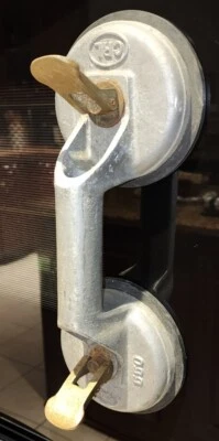 CRL 550 Vintage Aluminium Double Pad Vacuum Lifter USA 🇺🇸  - Image 1 of 4