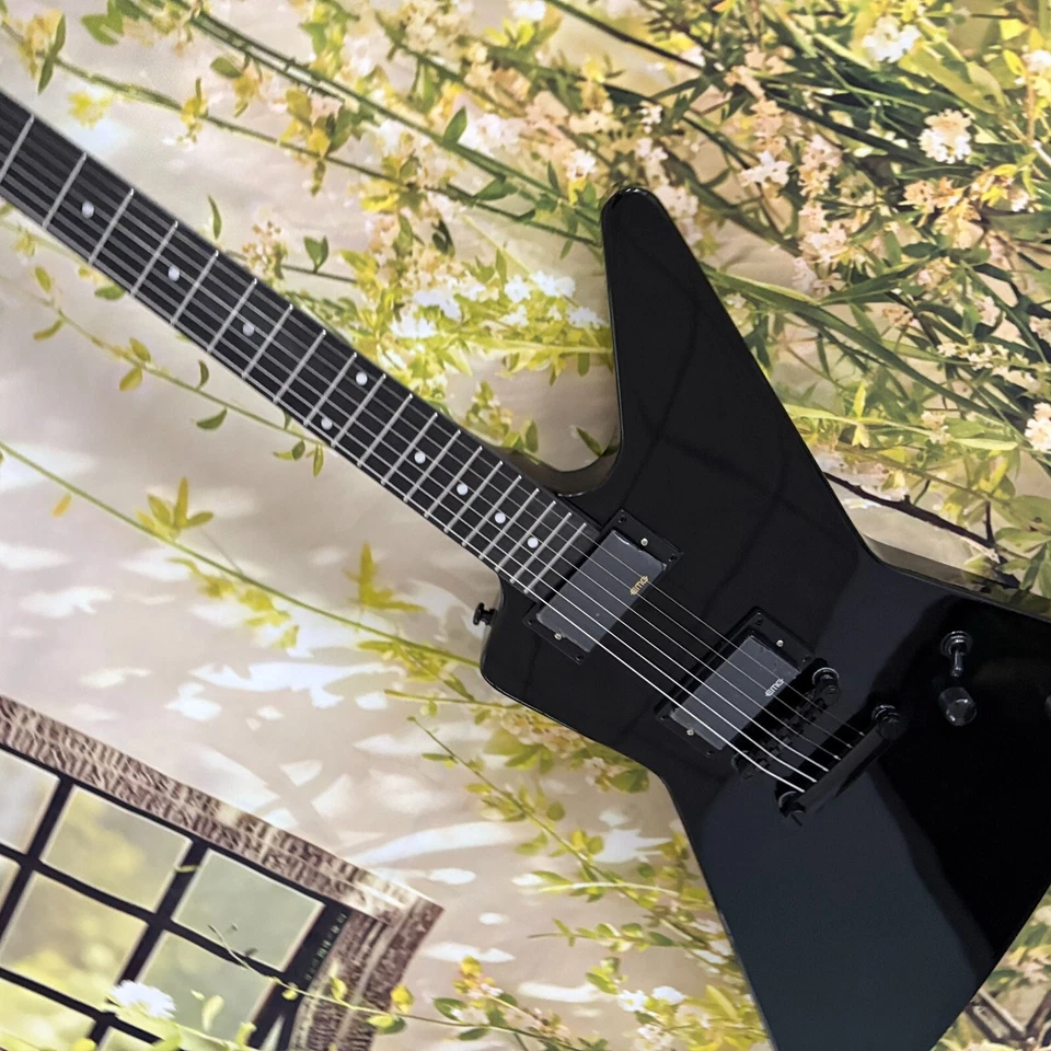 Cettaheymann1 Explorer hochwertiger Sound ESP schwarz E-Gitarre EMG Tonabnehmer - Bild 1 von 4