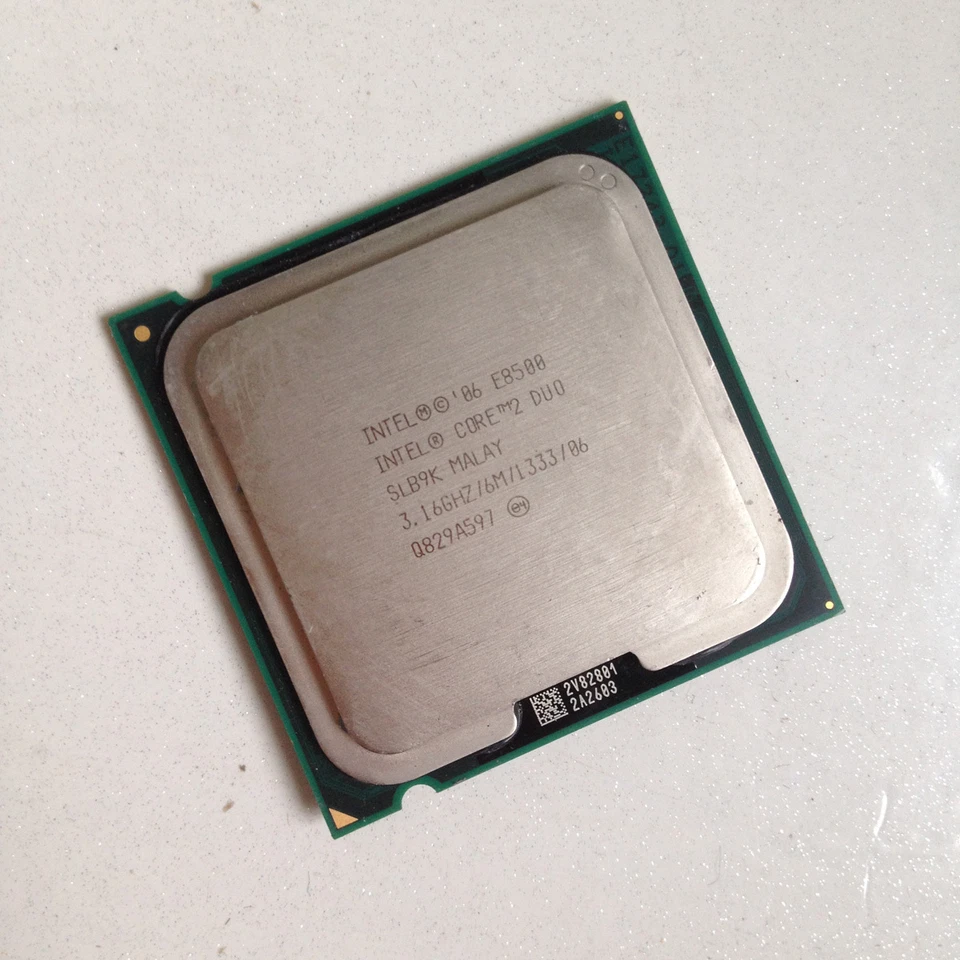 Intel Core 2 Duo E8500  3.16 GHz 6MB 1333MHz Dual-Core 775 Socket T PC Processor - Image 1 of 1