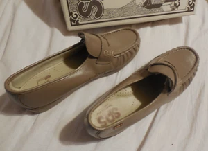 Damenschuhe SAS Penny Loafer klassisch "Mokka" hellbraunes Leder Größe 11 N USA - Bild 1 von 6