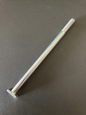 60713737 Alfa Romeo 105/115 Spider GT - PERNO parachoques Foto 1 de 4