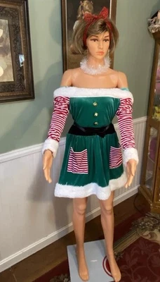 Green Velvet &   Red Girls Elf Dress Size 5 Short Christmas Costume - Image 1 of 4