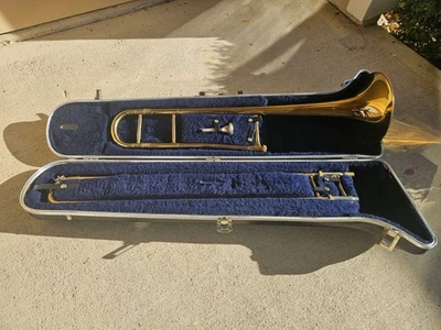 VINTAGE 1970s Holton Tenor Trombone - Image 1 of 4