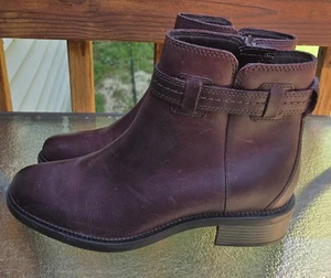 Clarks Maye Ease Women's Boots Sz 9M Brown Leather Zip Ankle Booties Unworn - Picture 1 of 19