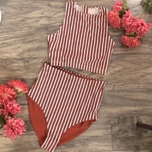 CORAL REEF L 2 piece Xtra coverage rust & white striped high waist bathing suit - Picture 1 of 11