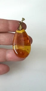 Colgante grande Art Deco AM Double ámbar - joyería antigua - Imagen 1 de 16