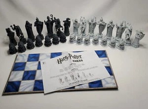 2009 Harry Potter Chess Replacement Pieces King Queen Bishop Knight Rook Pawn - Picture 1 of 21