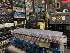 APHEX 109 Dual EQ Equalizer Tube Parametric Rack   ARMENS  - Picture 1 of 6