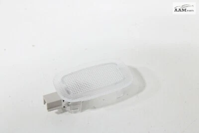 2014-2018 MERCEDES CLA250 C117 前后内部课程灯 原始设备制造商 — 第 1/4 张图片