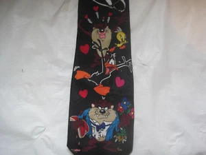 Looney Tunes Collection~ Love Hearts Neck Tie~Tweety Daffy Taz Pepi~LBDWN - Picture 1 of 4