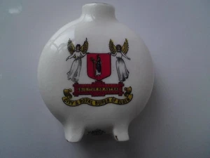 Jarrón chino con cresta arcadia City & Royal Burgh of Elgin 1905 raro Rd. No. 449545 - Imagen 1 de 9