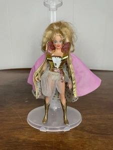 Mattel She-Ra Princess of Power Action Figure with Starburst Cape 1984 Vintage - Picture 1 of 10