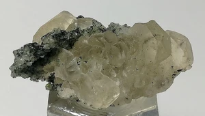 62 Karat gestufter natürlicher Apatit mit Chlor aus Pakistan, (VN-41), - Bild 1 von 13