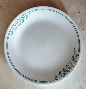 8 Piece Corelle ROSEMARIE Dinner Plates 10 3/8" Tulips White Green Pink in EUC - Picture 1 of 2
