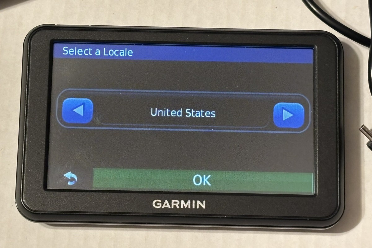 GARMIN ガーミン　nuvi 50LM 5インチ　ポータブルナビ✨大特価♪✨ GARMIN ガーミン nuvi 50LM 5インチ ポータブルナビ✨大特価