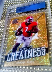 2020 Leaf FLASH OF GREATNESS D'Andre Swift GOLD PRISMAT💛TRUE 1/1 LIONS  CLEAN🌟 - Picture 1 of 4