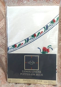 New NOS Vintage Lenox Linens Poppies on Blue Round 70" Table Cloth - Picture 1 of 5