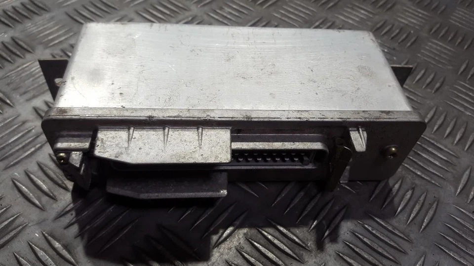 BMW 5-Series 1989 ABS Computer 0265103047, 34 52-1160413 #304755-14 - Image 1 of 1