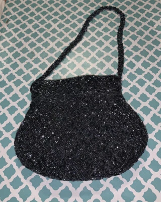 Bolso de noche vintage negro con cuentas y asa con cuentas. Defectos sin cremallera Foto 1 de 4