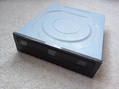 SATA Optical Drive Black CD/DVD-RW Disc Drive 5.25" - Image 1 of 4