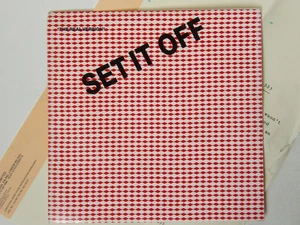 Masquerade: Set It Off 1985 EX+ 7" + Press Release - Picture 1 of 5
