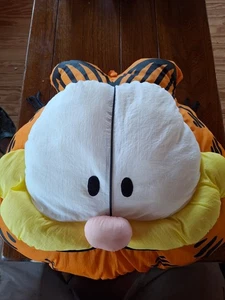Vintage GARFIELD Movie/ Show Lrg 17" Nylon Plush Cat Pillow 1990s Garfield EUC - Picture 1 of 2