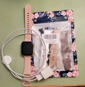 Rose Gold Apple Watch Series 6 44mm Aluminum & Ceramic Case - Zdjęcie 1 z 4