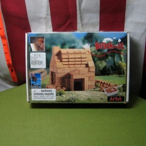 BRICK-IT Artek house-building kit Build Your Own Dream World w/ Real Bricks TH-5 - Picture 1 of 4