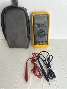 Fluke 87 True RMS Multimeter - Picture 1 of 10