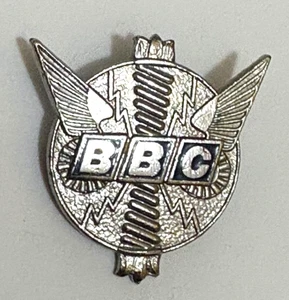 BBC Rare Vintage British Broadcasting Chrome & Enamel Pin Badge Brooch Toye K&S - Picture 1 of 2