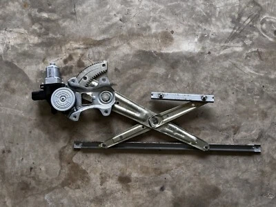 Regulador ventana delantera derecha pasajero deportivo Mitsubishi Outlander 2011-2020 fabricante de equipos originales Foto 1 de 2