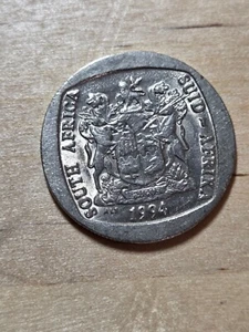 South Africa 5 Rand coin, 1994. KM# 140, Nickel-plated-copper. Wildebeest. - Picture 1 of 4