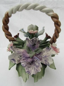 Vintage Capodimonte Flower Basket Porcelain Centerpiece Made in Italy - Picture 1 of 14