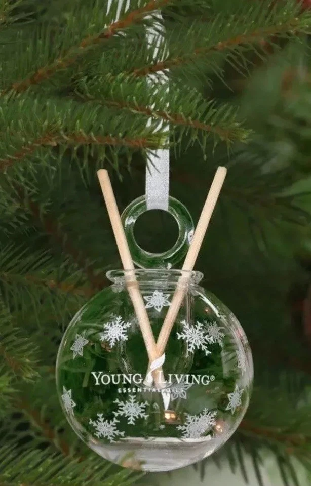 Young Living Essential Oils - 2018 Glass Diffuser Ornament - NEW - Image 1 of 1