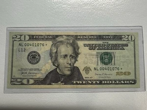 Star Note TWENTY Dollar Bill 2017 Series Circulated Serial Number NL00401076* - Picture 1 of 2