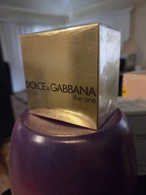 全新带盒 未拆封 正品 Dolce & Gabbana "The One" 香水喷雾 1.7 FL — 第 1/4 张图片