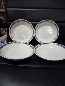 Set Of 4 Vintage 7.5" Johnson Bros "Seville" Soup Bowls Blue Floral & Gold Trim - Picture 1 of 6