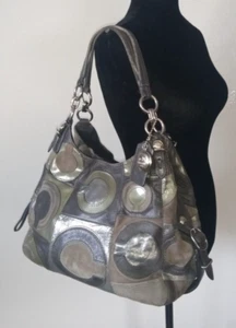 Bolso Hobo COACH *Raro* Maggie Mia con Incrustaciones C #15770 Gris Marrón Plata Cuero - Imagen 1 de 19