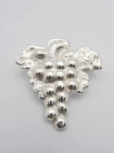 Traubengruppe: Damen Brosche (Balle) aus 925 Silber - Weinlese - Rebe - Bild 1 von 5