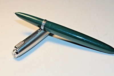 Pluma Estilográfica Parker 21 De Colección Barril Verde Tapa Inoxidable Plumín Fino Foto 1 de 4